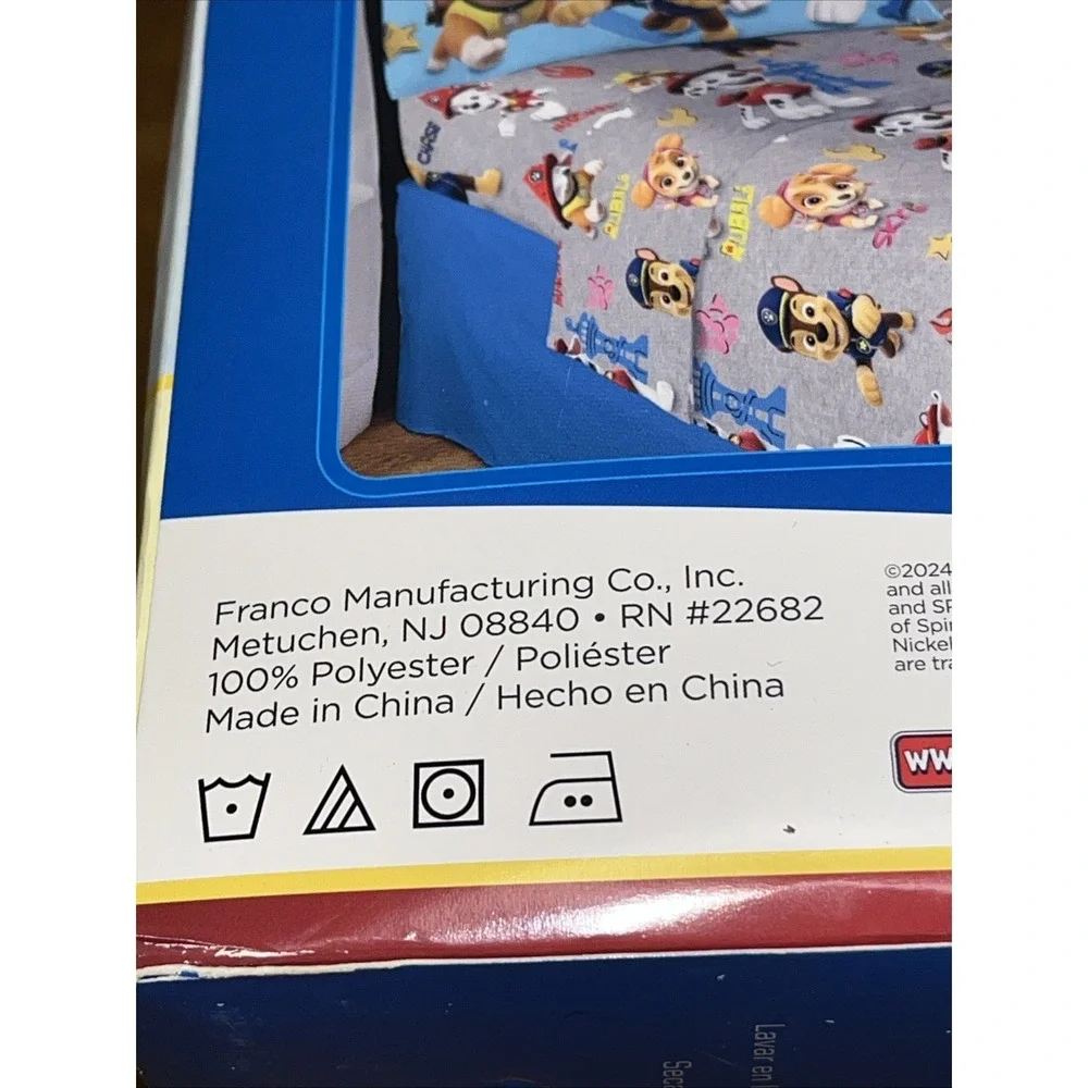 Paw Patrol Full Sheet Set Microfiber 4 Piece Fitted & Flat Sheet 2 Pillowcases